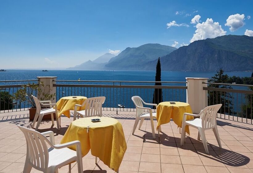 هتل Villa Orizzonte