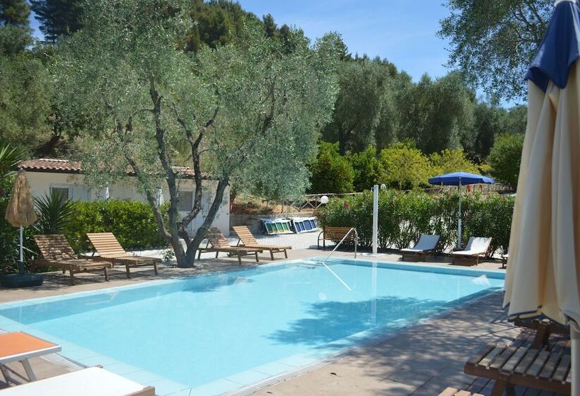 ホテル Agriturismo Valle Dei Gelsi