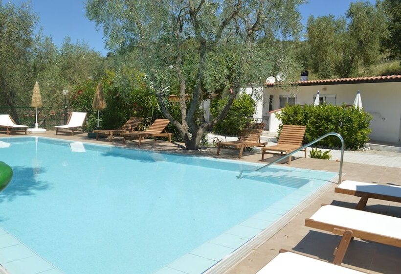 ホテル Agriturismo Valle Dei Gelsi