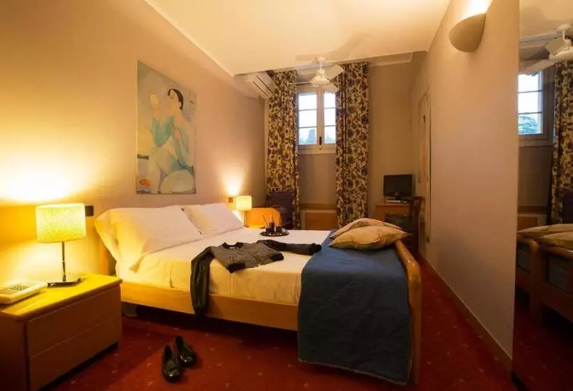 ホテル Albergo Ristorante Giardino