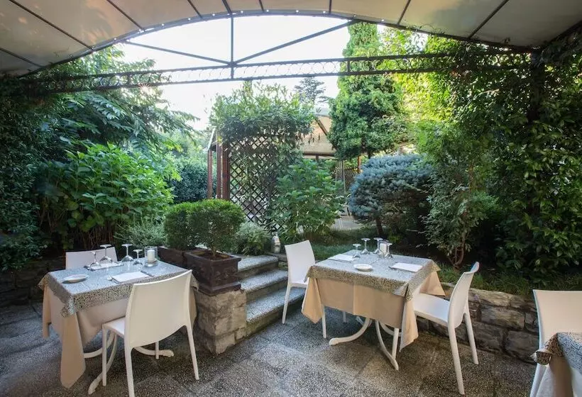 ホテル Albergo Ristorante Giardino