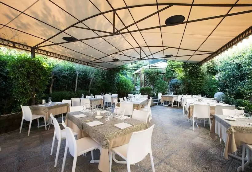 ホテル Albergo Ristorante Giardino