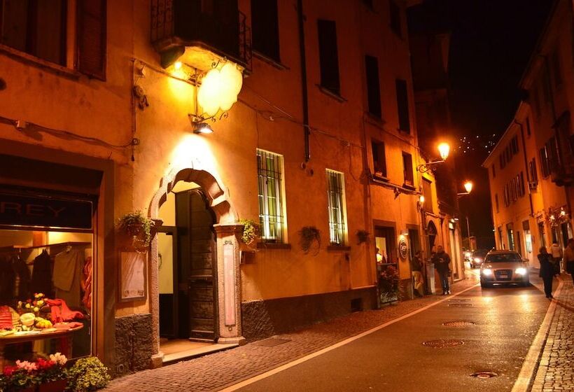 בית מלון כפרי Albergo Ristorante Giardino