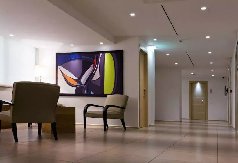 ホテル Dimorae Rooms And Suites Apartments