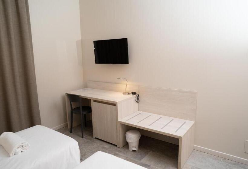 בית מלון כפרי Europa