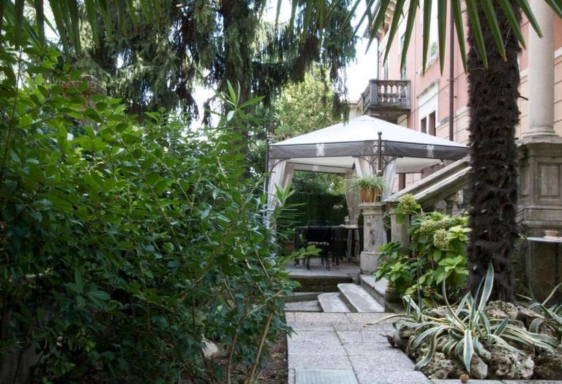 هتل Fiore Di Roby