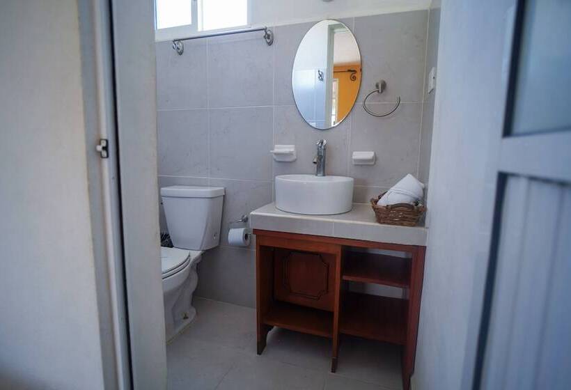 هتل Golden Paradise Town