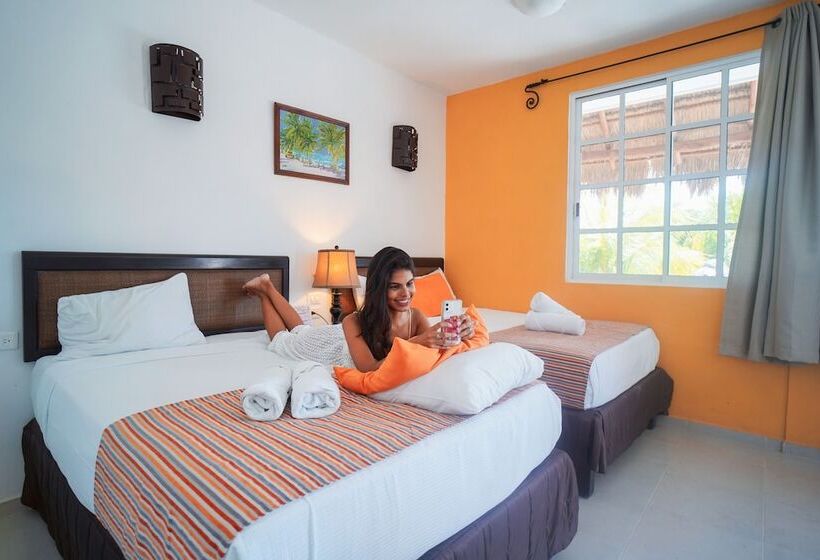 هتل Golden Paradise Town