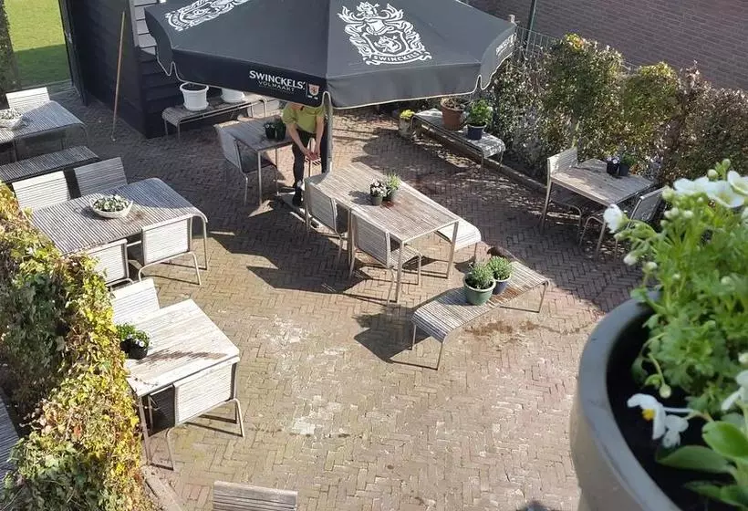 Hotelli Kom!