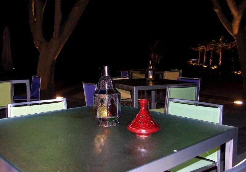 בית מלון כפרי Le Dune Resort