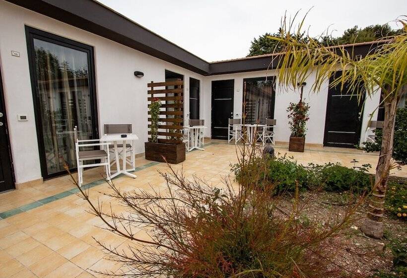 בית מלון כפרי Le Dune Resort