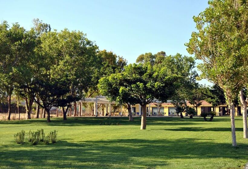 בית מלון כפרי Le Dune Resort