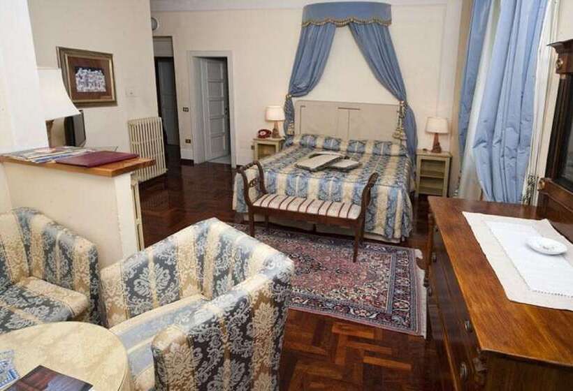 호텔 Palazzo Dragoni Residenza D Epoca