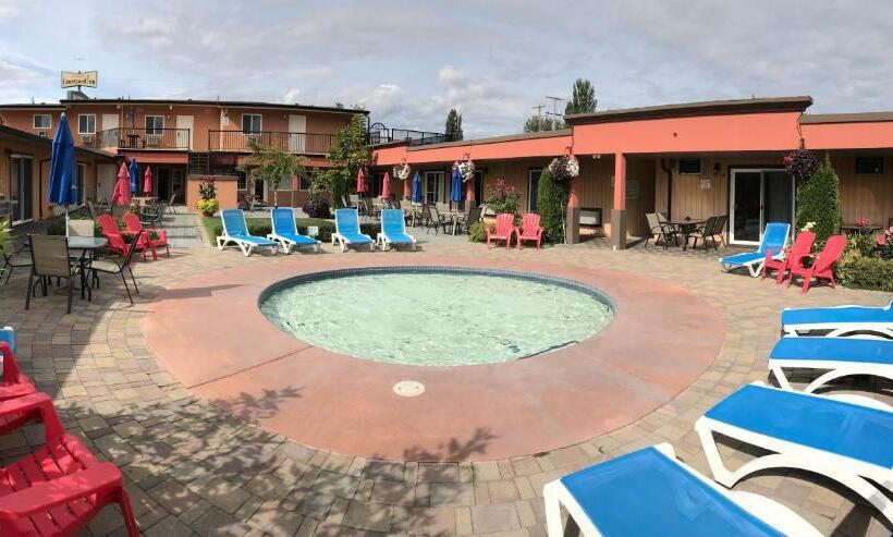 Hotell Sahara Courtyard Inn Osoyoos