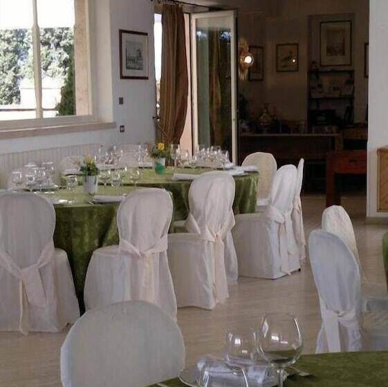 هتل Tenuta Di Pietra Porzia