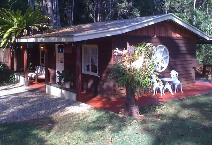 Curtis Cottage