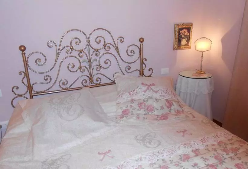 ホテル B&b Casale Le Rose