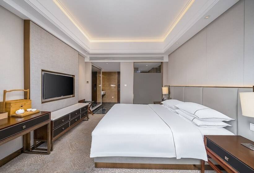 Echeng Hotel Guangzhou Zhujiang New Town Jinan University Branch