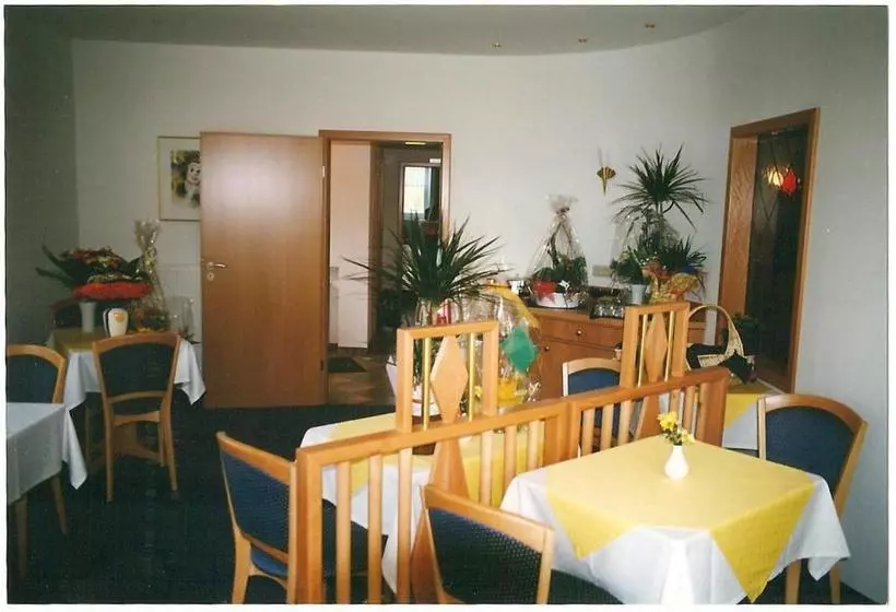 ホテル Gästehaus Hankhausen