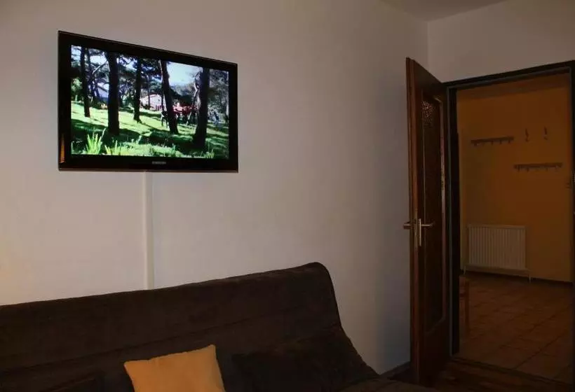 Hotelli Haus Kinspergher