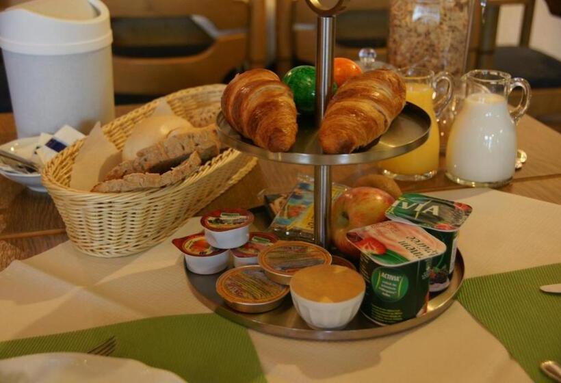 Отель Landgasthof Em Lade