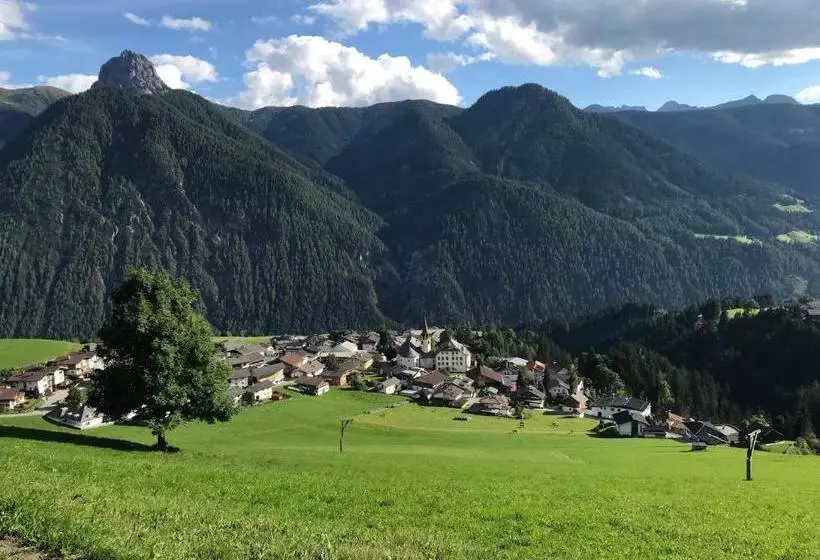 ホテル Landhaus Schloss Anras