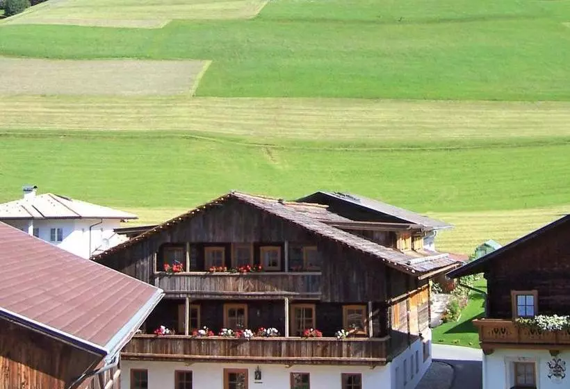 ホテル Landhaus Schloss Anras