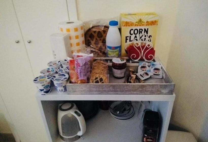 هتل Michela Rooms