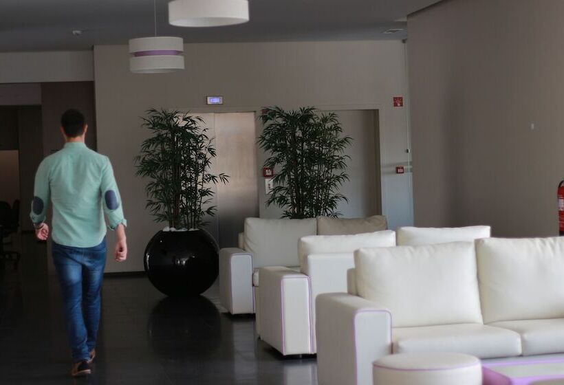 فندق Monte Lirio