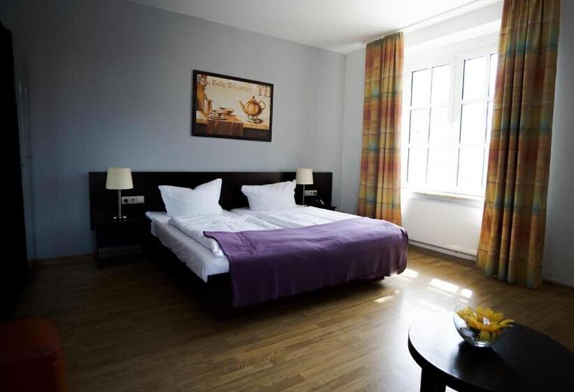 فندق Schuetzenhaus Vorsfelde