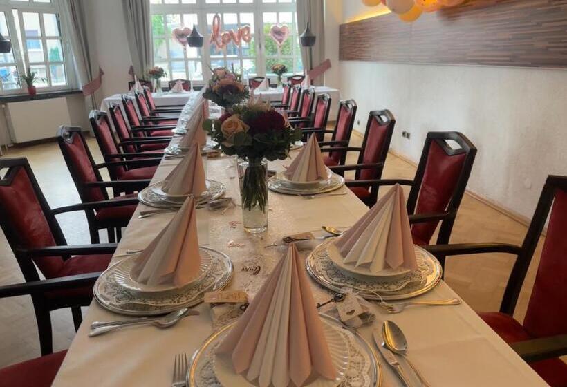 فندق Schuetzenhaus Vorsfelde