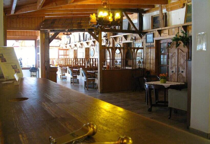 Landhotel Goldener Becher