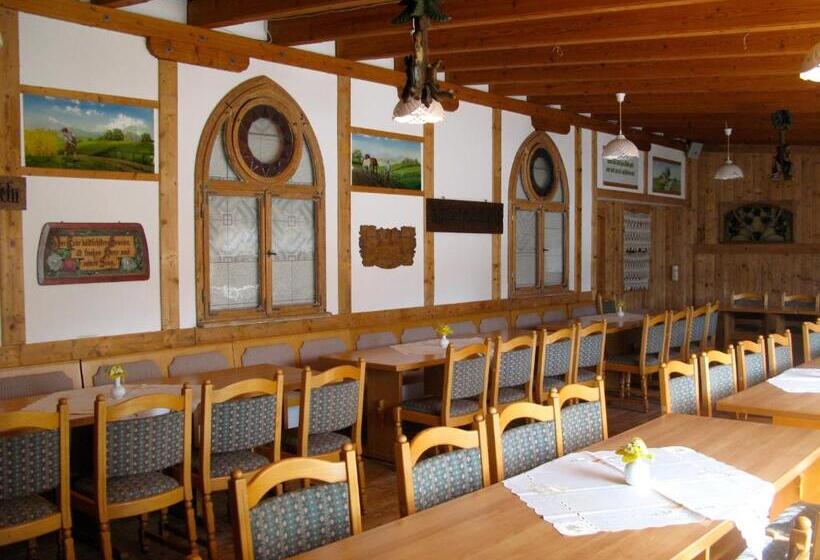 Landhotel Goldener Becher