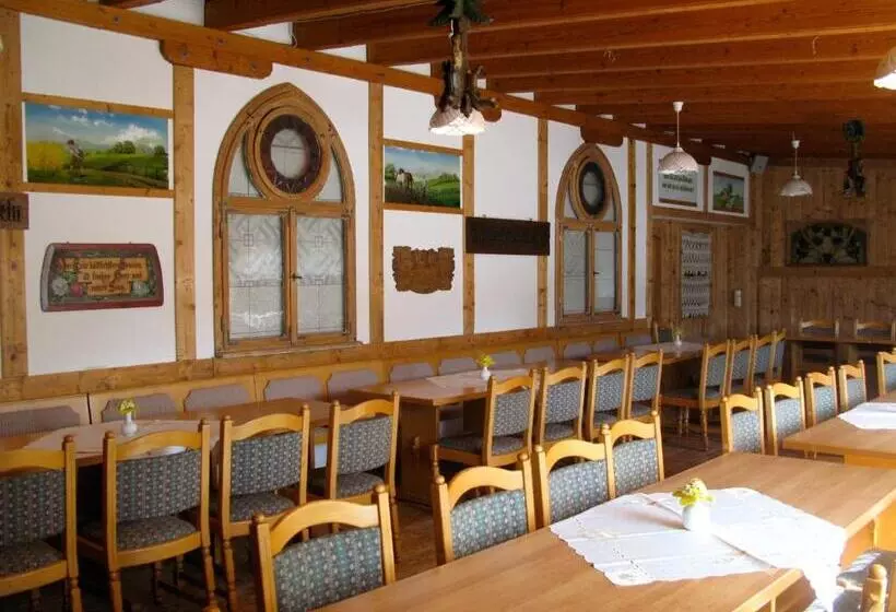 Landhotel Goldener Becher