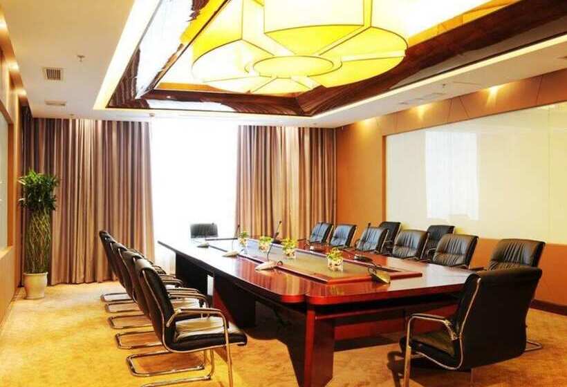 Отель Yinsheng International