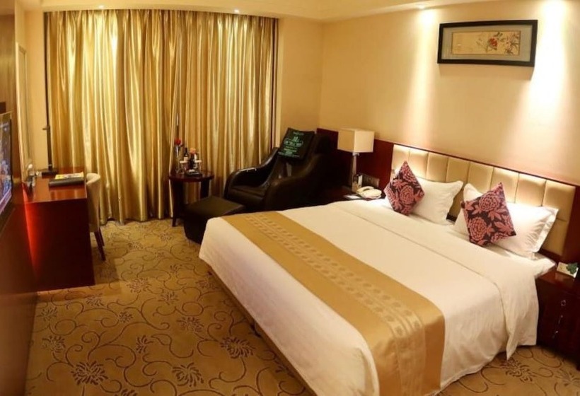 Отель Yinsheng International