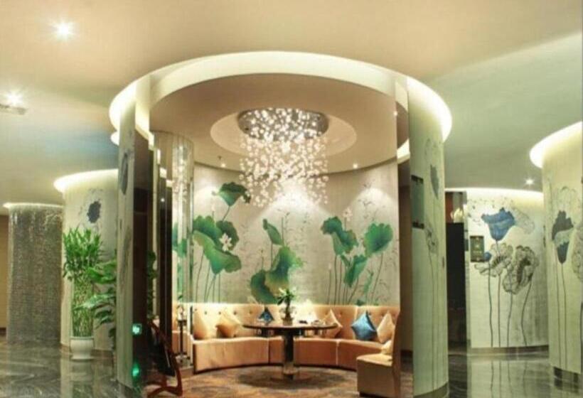 Отель Yinsheng International