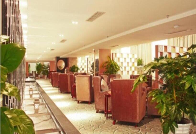 Отель Yinsheng International