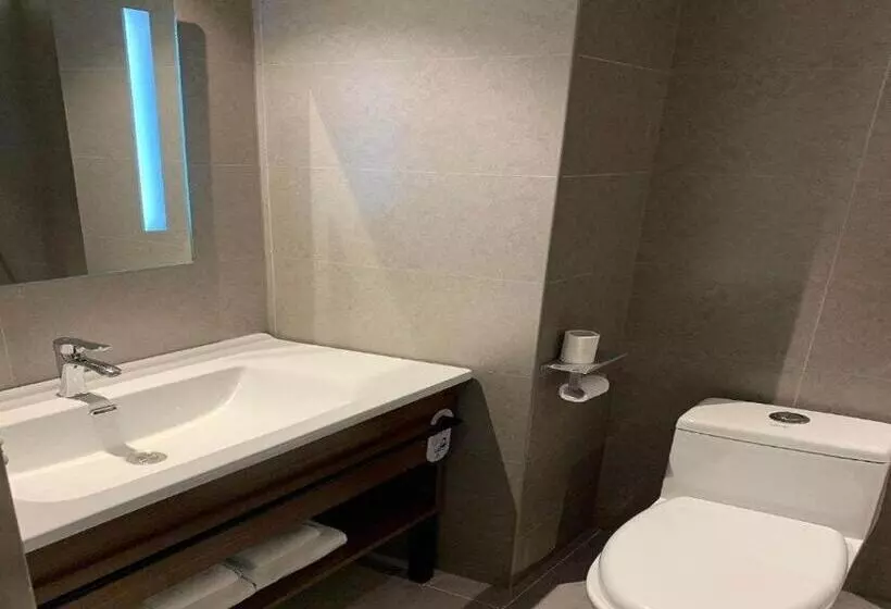 Hanting Hotel Jinan West Market