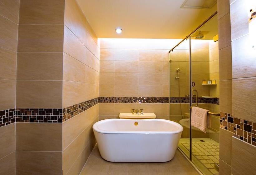 בית מלון כפרי Lin Ying Holiday