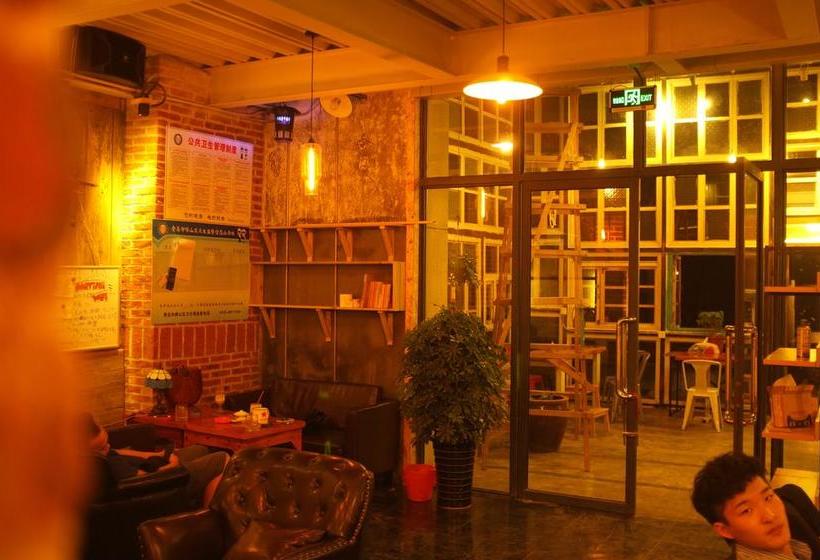 酒店 Qingdao Seaview Chaoxi