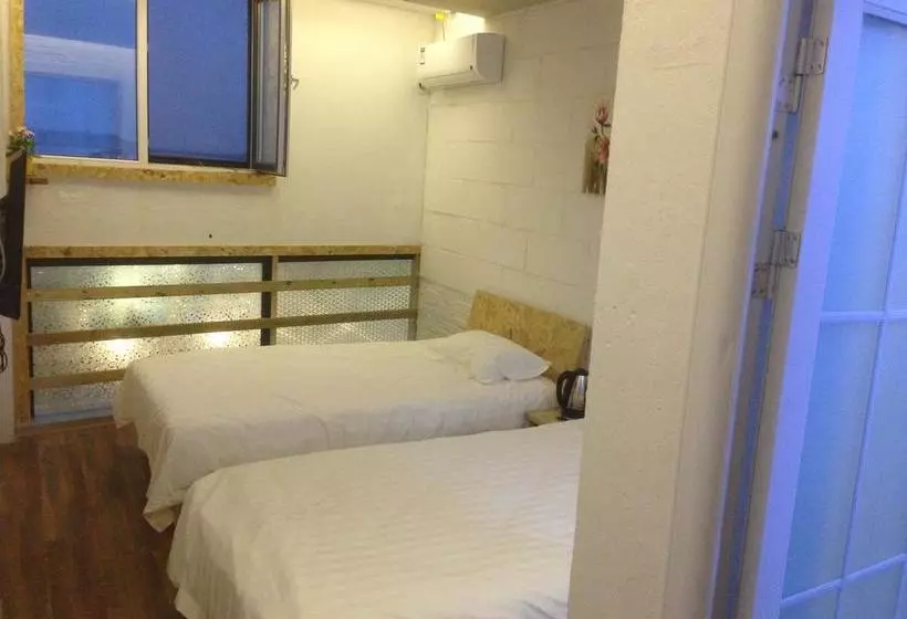 Hotelli Qingdao Seaview Chaoxi
