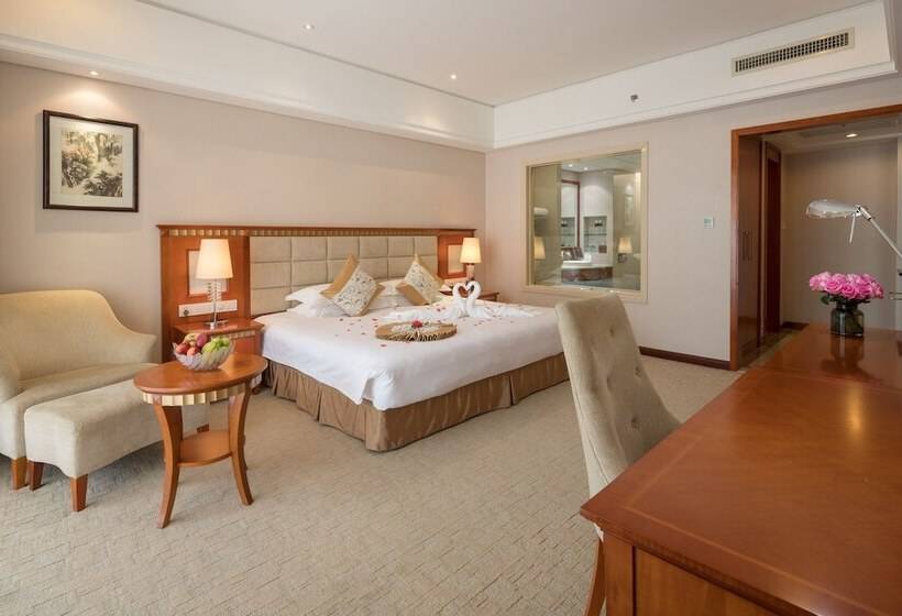 Hotel Qinghe Jin Jiang International