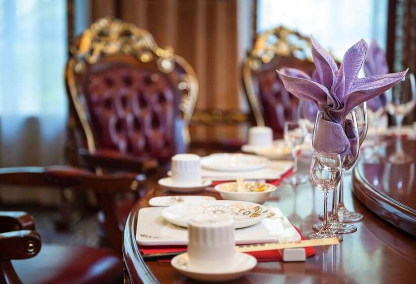 Hotel Qinghe Jin Jiang International