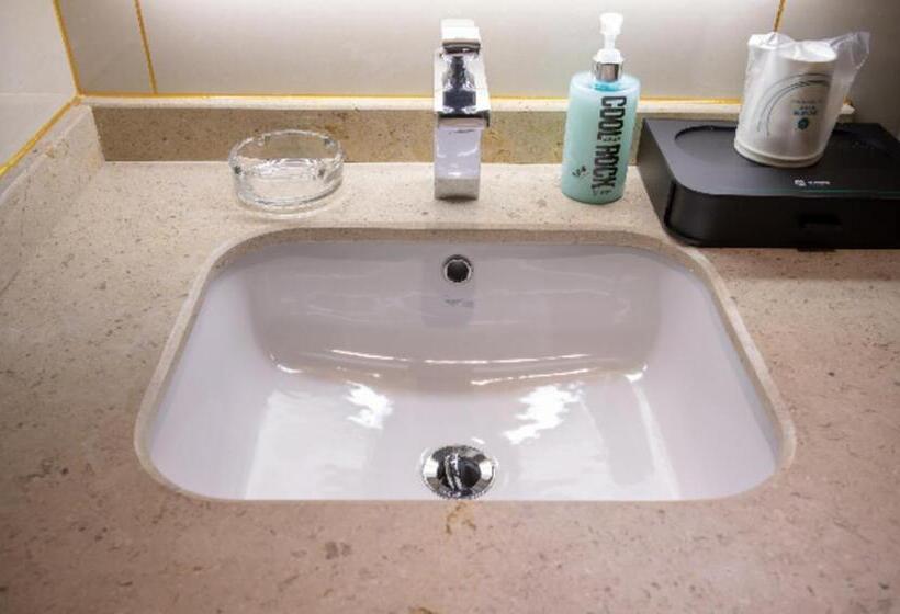 호텔 City Comfort Inn Shenyang Olympic Sports Center Wanda Plaza