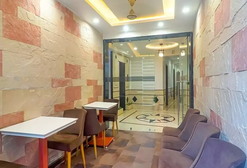 Fabhotel Ruklo