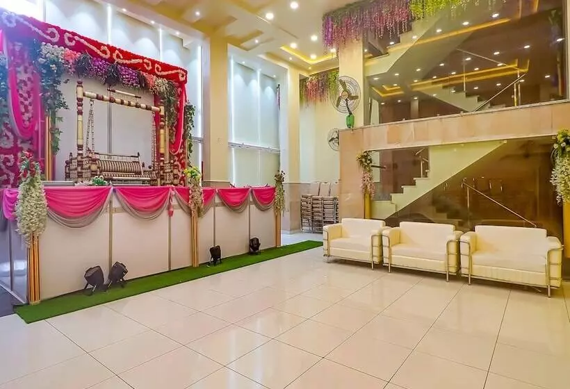 Fabhotel Ruklo