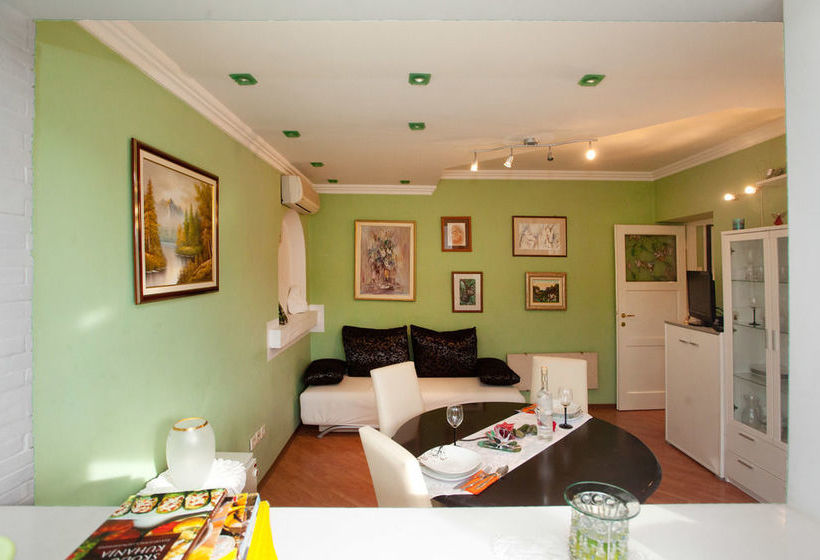 Cro Jet Set Apartments