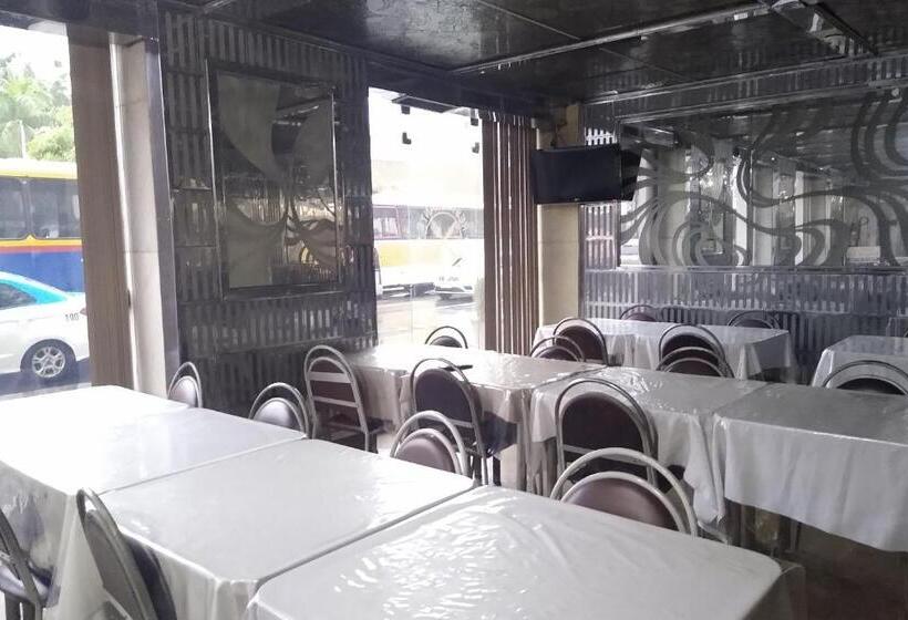 هتل Barão De Tefé