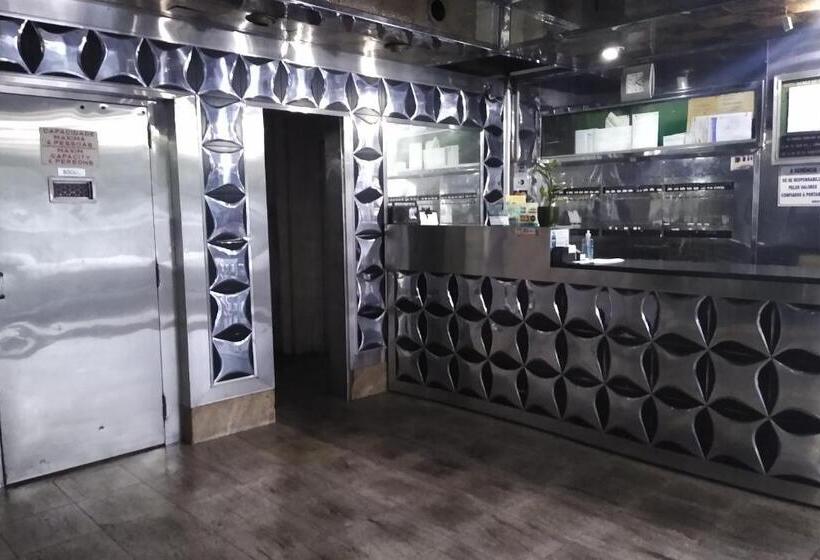 هتل Barão De Tefé